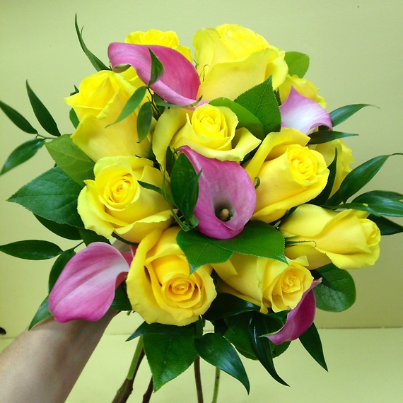 ROSE AND CALLA BOUQUET